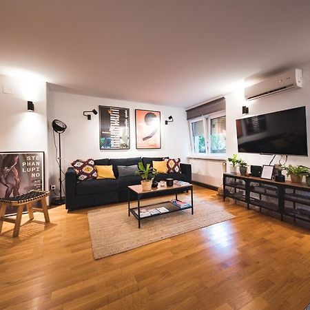 Sleep, Eat, Repeat And Park Your Car In City Center Zagreb Eksteriør bilde